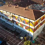 Otel Bazaar Tiran
