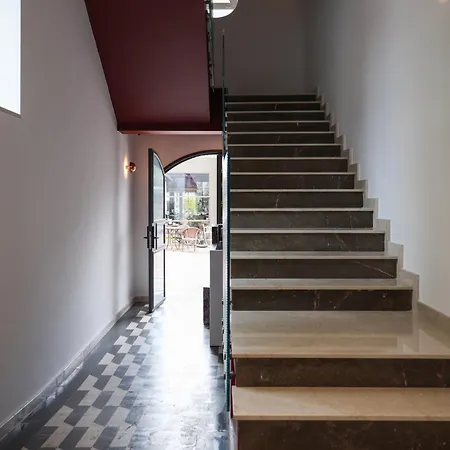 Bazaar 4* ティラナ