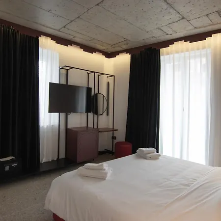 Bazaar Hotell
