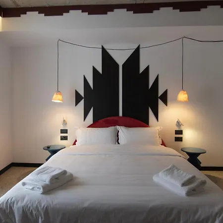 Bazaar Hotell