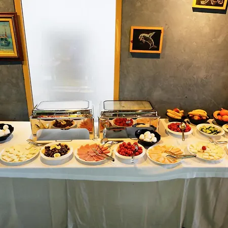 Bazaar 4*